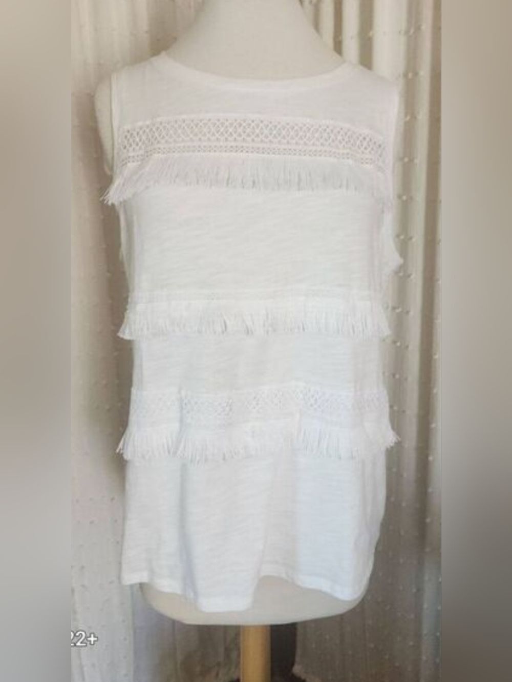 Liz Claiborne White Fringed Western inspired Tank Top w crochet accents